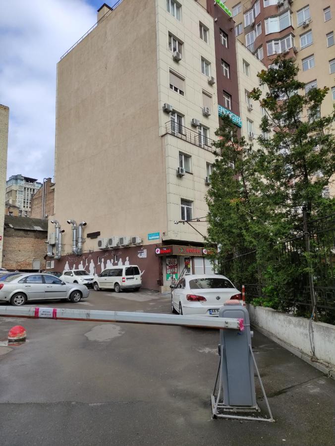 Хостел The жд вокзал центр Київ